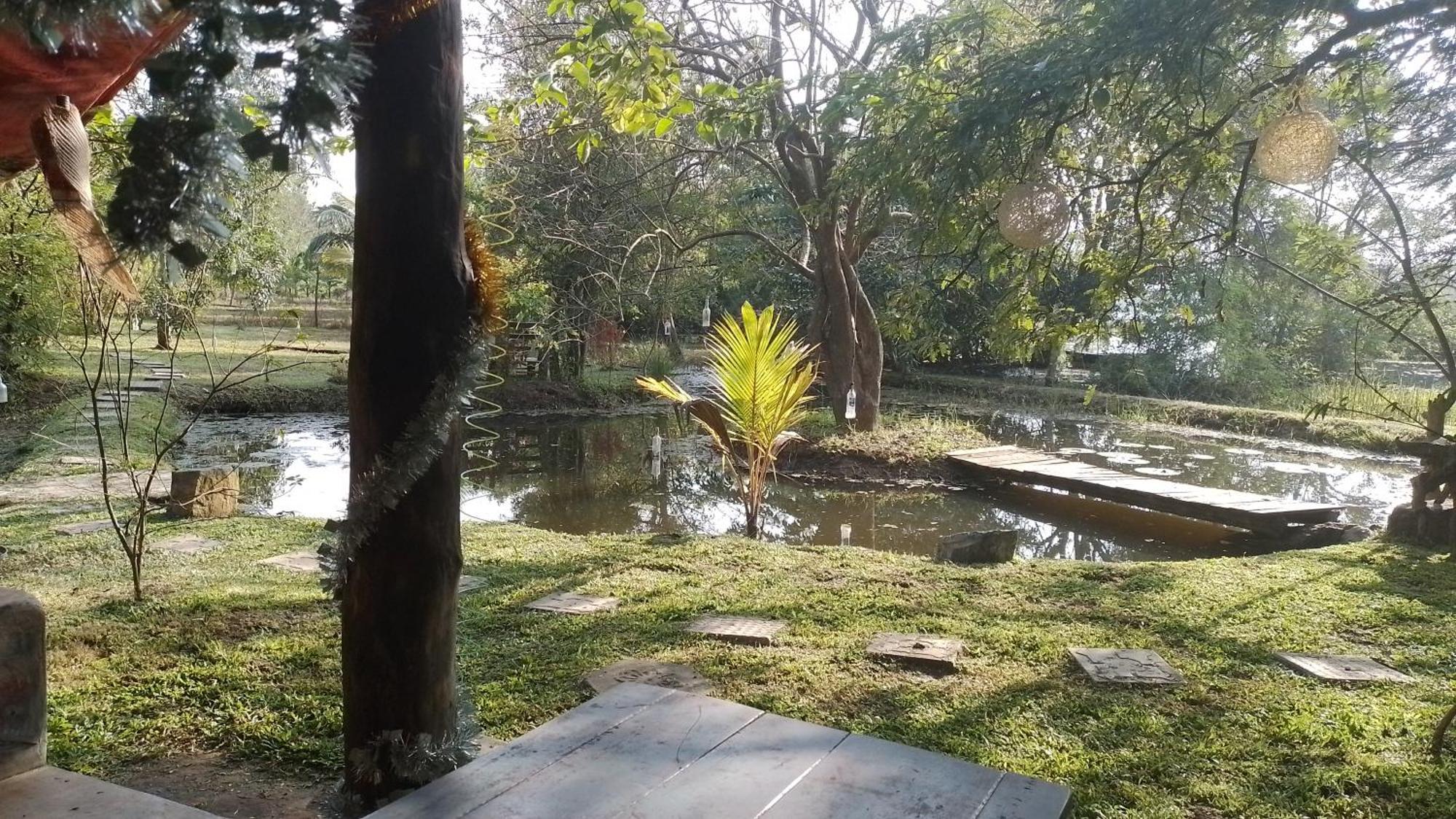 Elephant Lake Villa Sigiriya Exterior photo