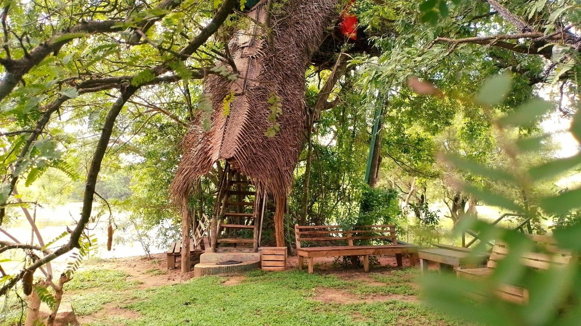 Elephant Lake Villa Sigiriya Exterior photo